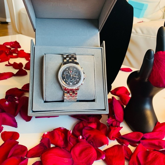 Brand new! Michele watch with diamonds 💎 - Picture 3 of 7
